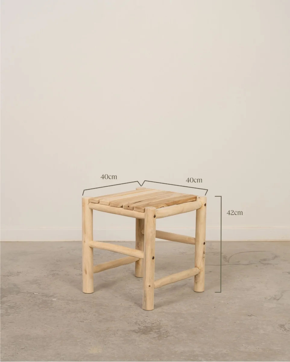 Plano técnico comparativo con medidas de los taburetes de teca Pausa de 42cm, 60cm y 72cm