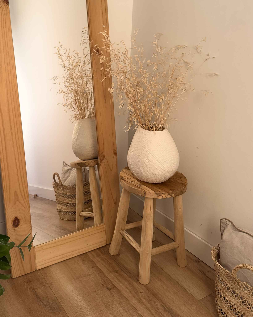 Taburete de madera de teca Savia