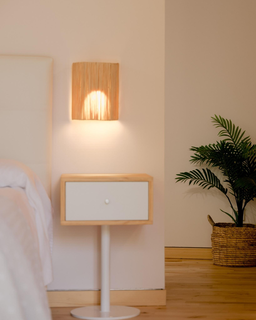 Lámpara de pared de rafia natural Timón