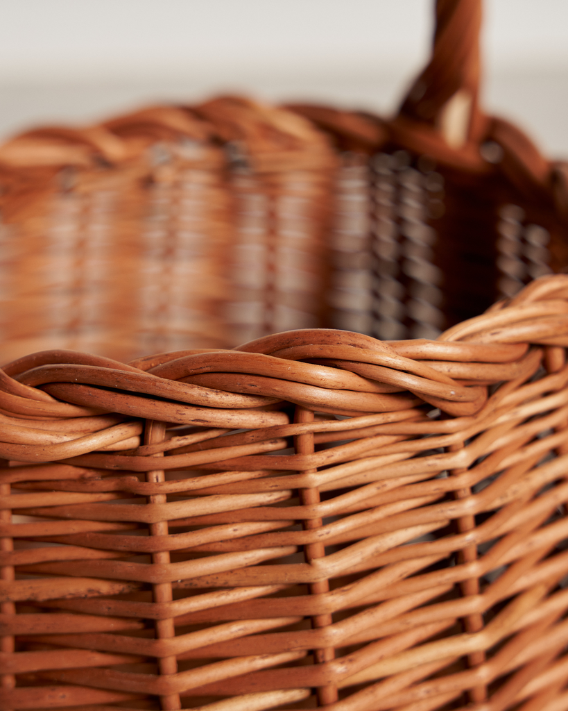 Cesta de mimbre huevera