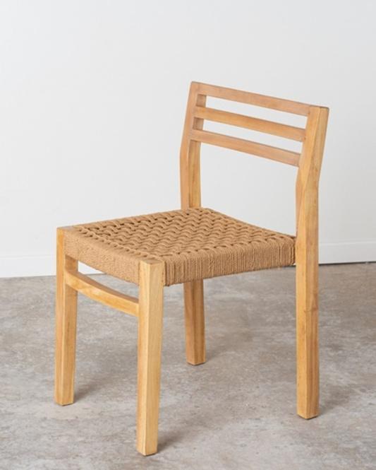 Silla de madera de caoba Lua