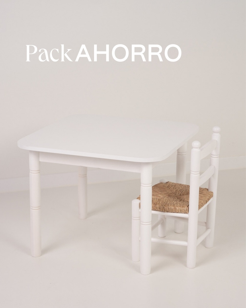 Pack ahorro de mesa y sillas de madera infantil color natural.