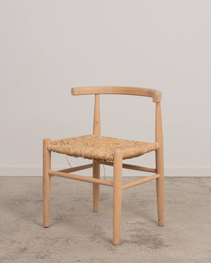 [8030N] Silla de madera con respaldo curvo acabado natural Magatta