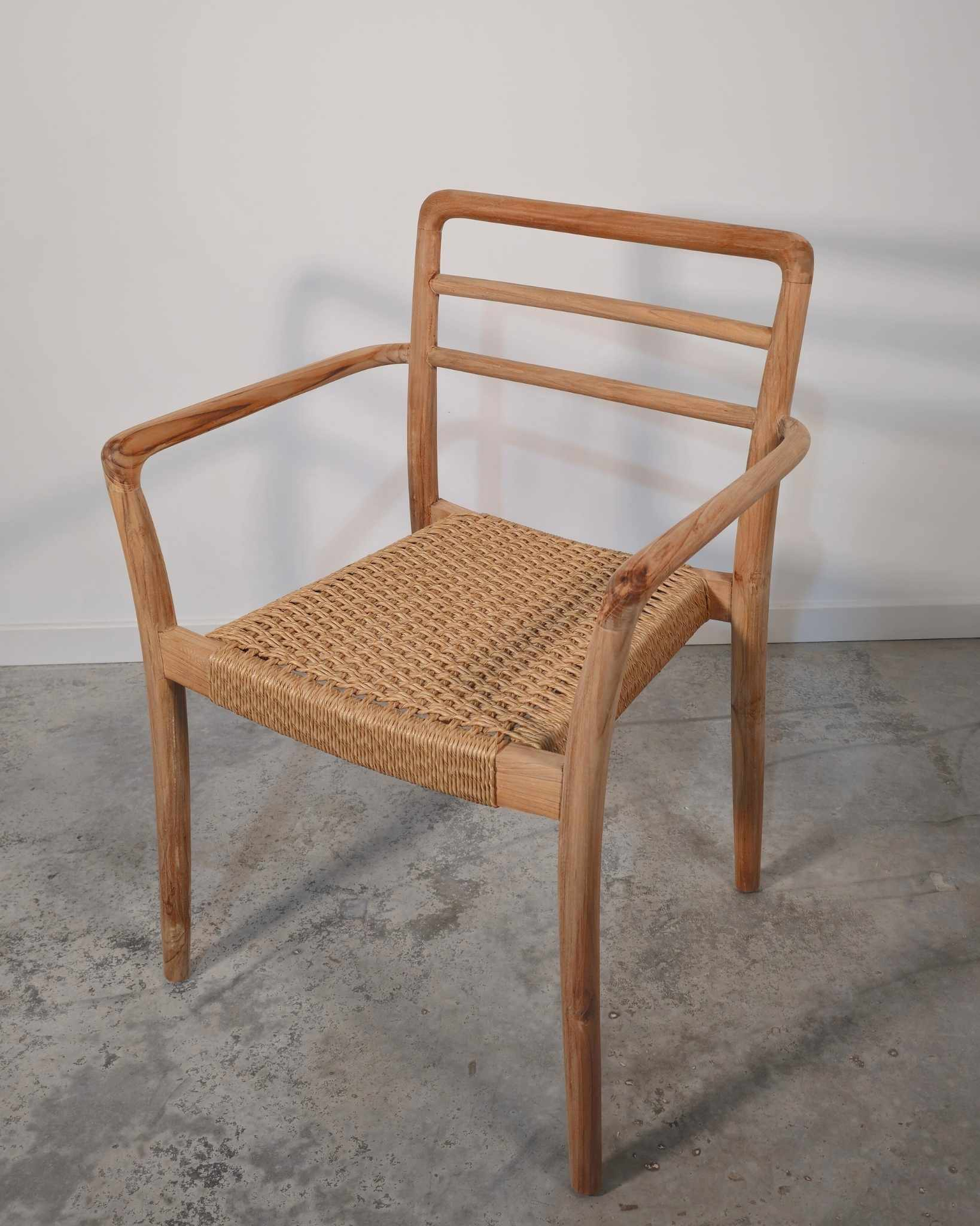 Silla de madera de teca Nao